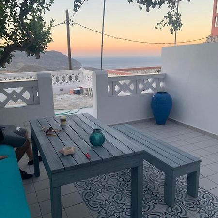 Apartamento Thea Menetes Menetaí Exterior foto