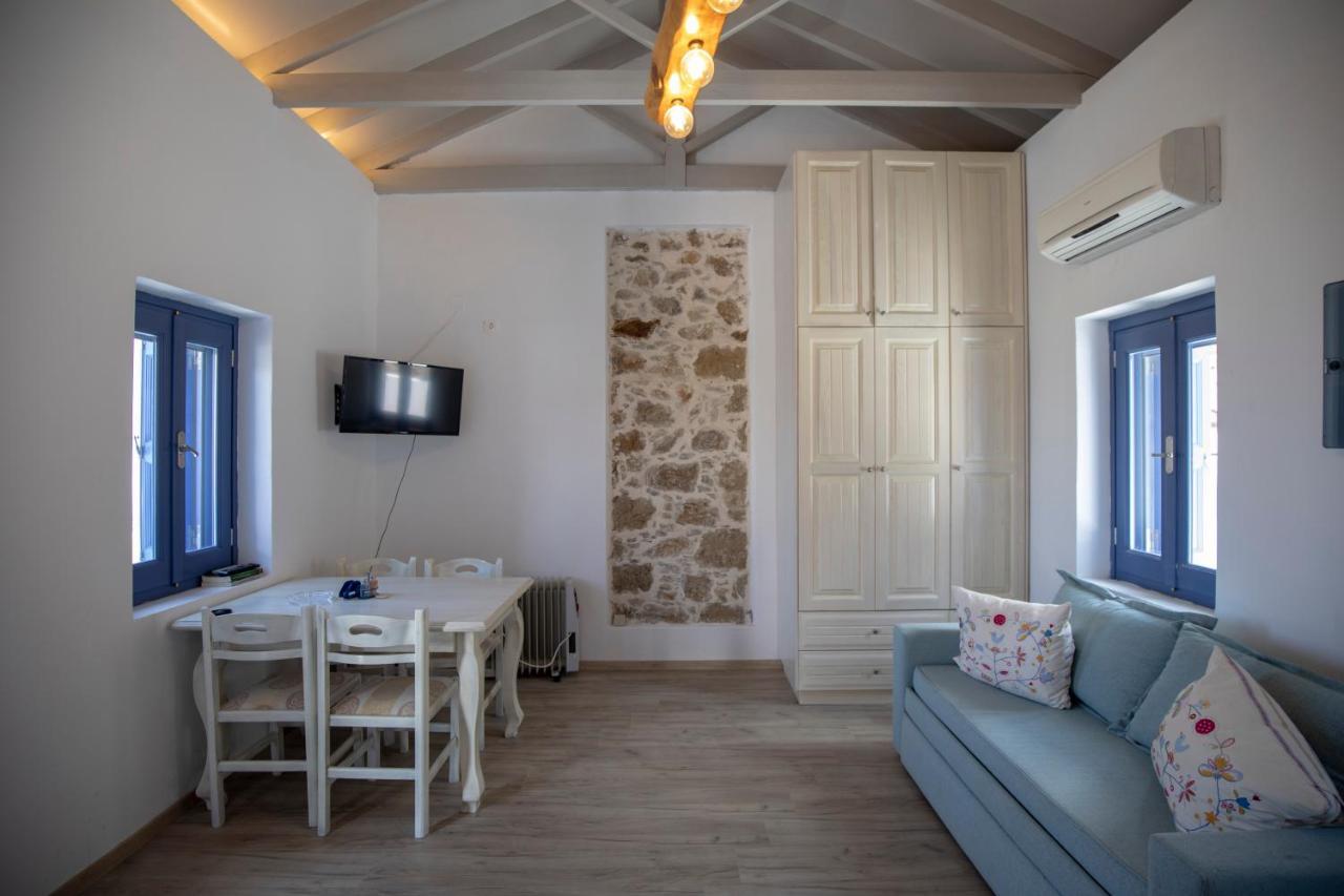 Apartamento Thea Menetes Menetaí Exterior foto